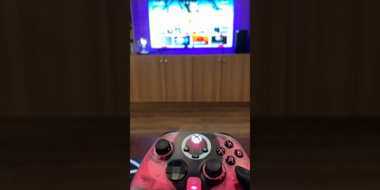 Jogue agora. Entre na ação de Squid Game com o controle Pink Guard da Scuf.