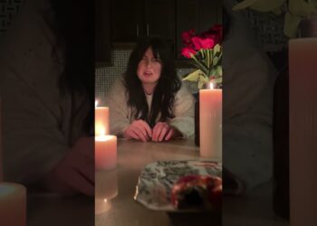 Neyrelle pediu malpassado 🥩🫀😳 #Xbox #EncontroParaJantar #DiabloIV #VasoDoÓdio